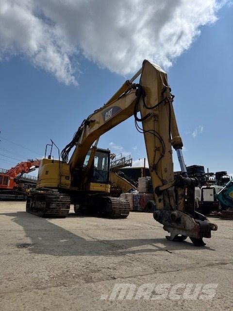 CAT 321 C LCR Kāpurķēžu ekskavatori