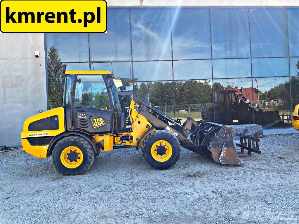 JCB 406 Iekrāvēji uz riteņiem