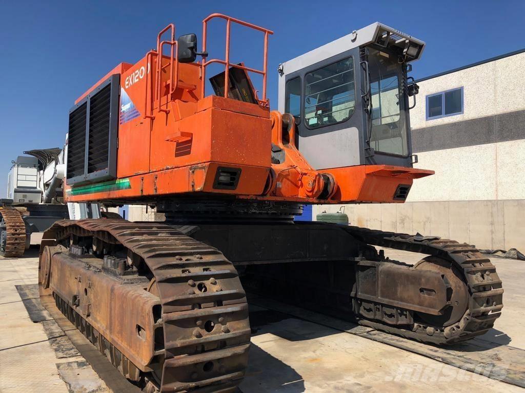 Hitachi EX 1200-5 D Kāpurķēžu ekskavatori