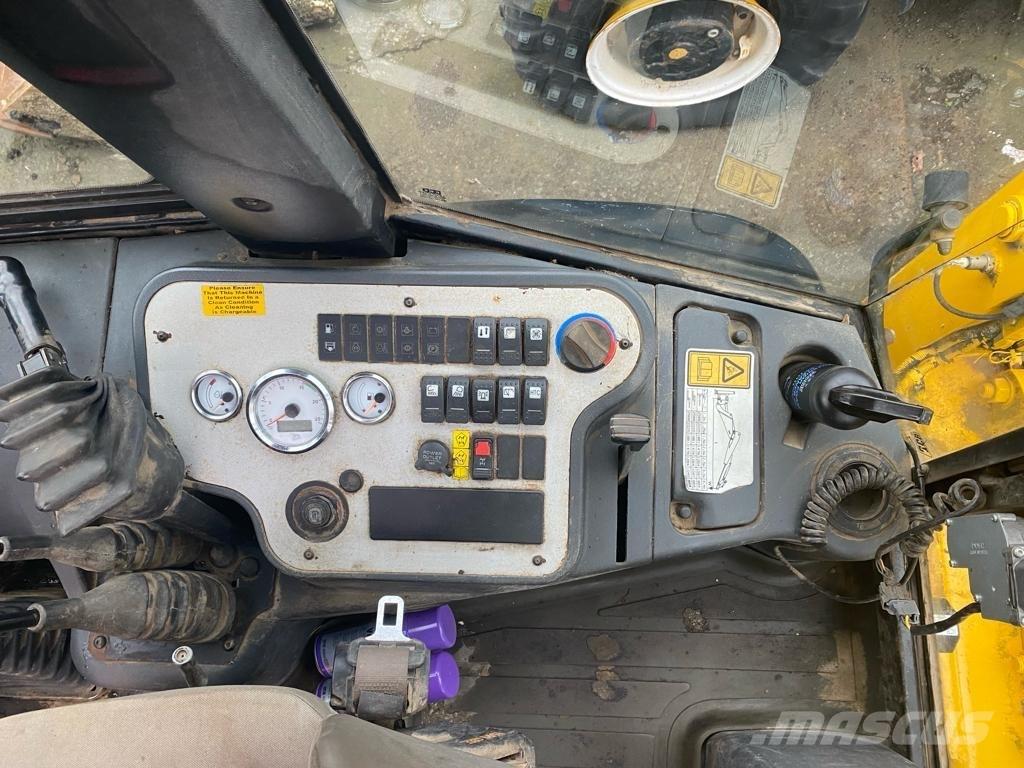 JCB 2 CX Ekskavatori-iekrāvēji