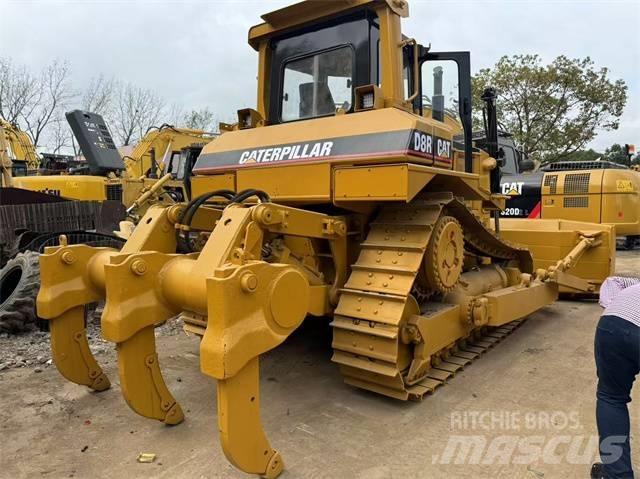 CAT D 8 R Kāpurķēžu buldozeri