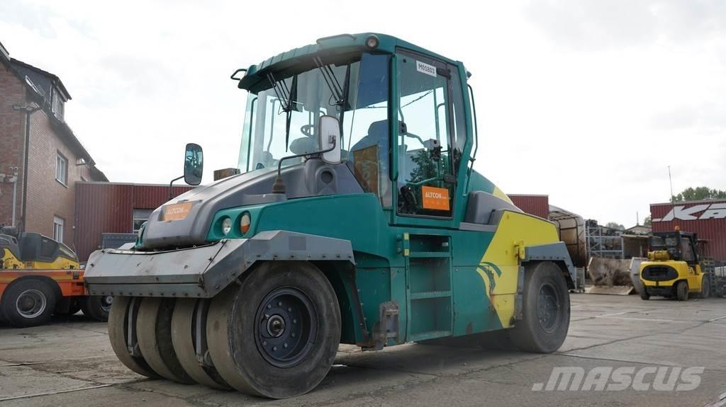 Hamm GRW 280-16 Pneimatiskie veltņi