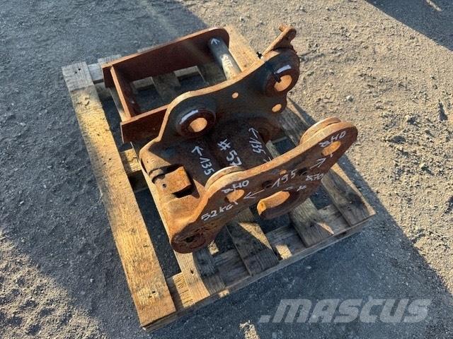 JCB QUICK COUPLERS Ātrie savienotāji