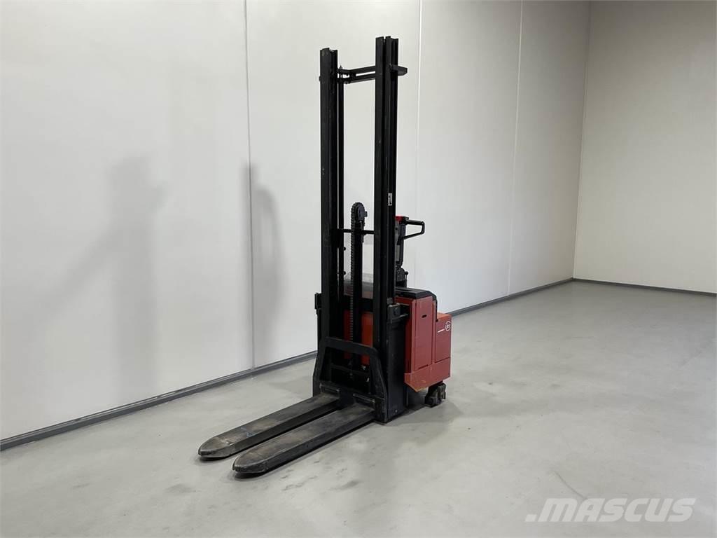 BT LSV 1250/11 Pašgājēji krautnētāji