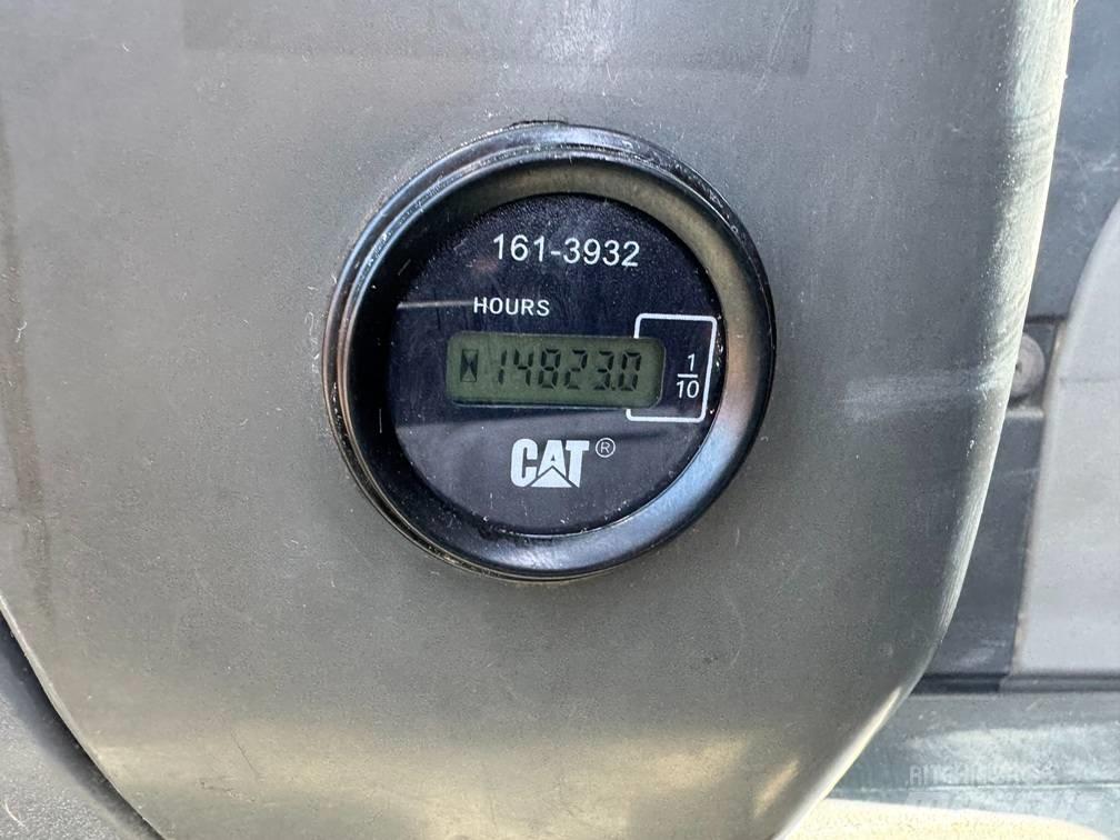 CAT 365 C L Kāpurķēžu ekskavatori