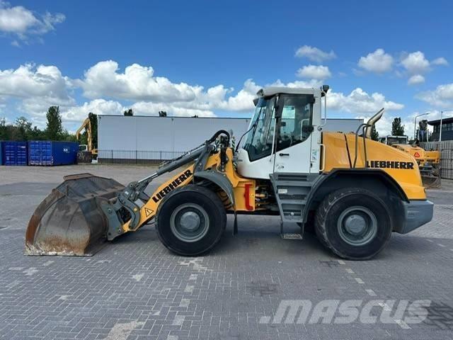 Liebherr L 538 Iekrāvēji uz riteņiem