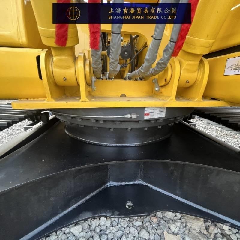 Komatsu PC 200 Kāpurķēžu ekskavatori