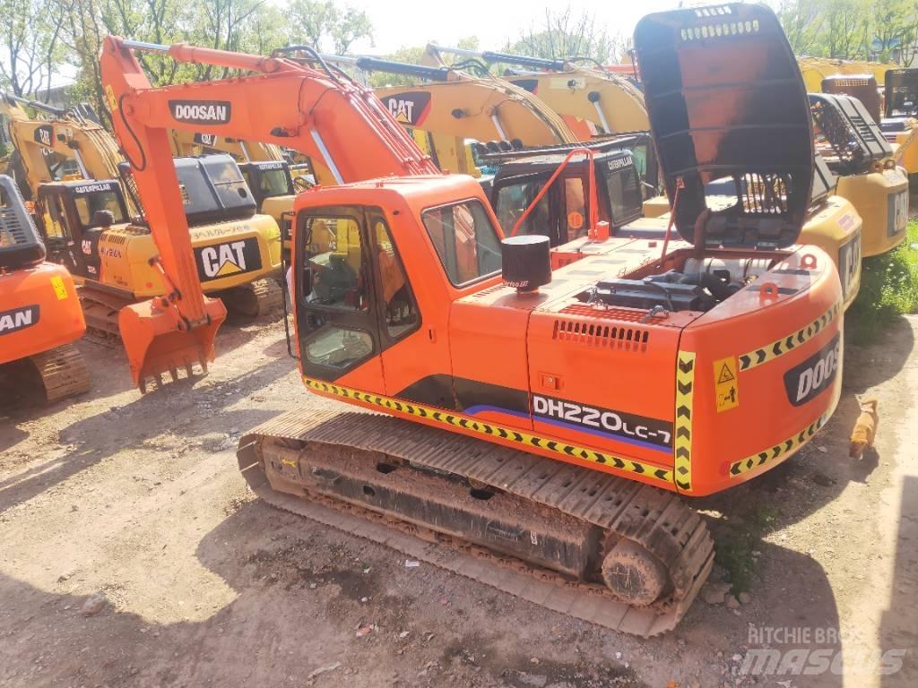 Doosan DH220LC-7 Kāpurķēžu ekskavatori