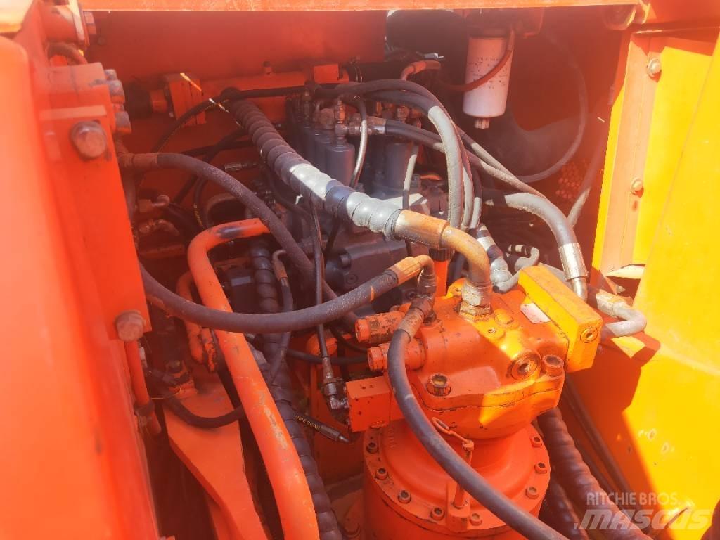 Doosan DH220LC-7 Kāpurķēžu ekskavatori