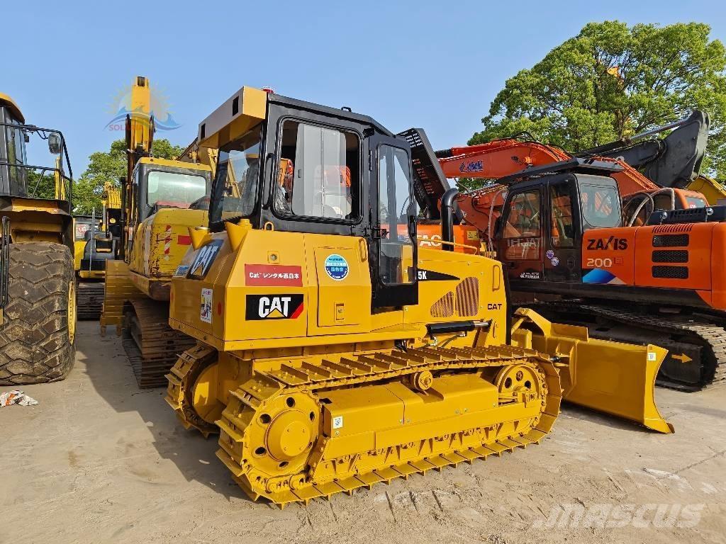 CAT D5K Kāpurķēžu buldozeri