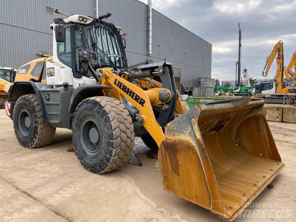 Liebherr L 526 Iekrāvēji uz riteņiem