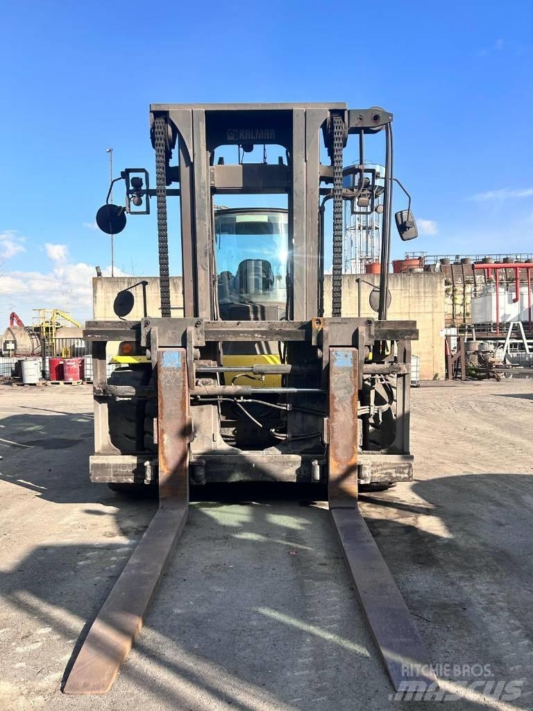 Kalmar DCG 250-12LB Tehnika ar dīzeļa dzinēju