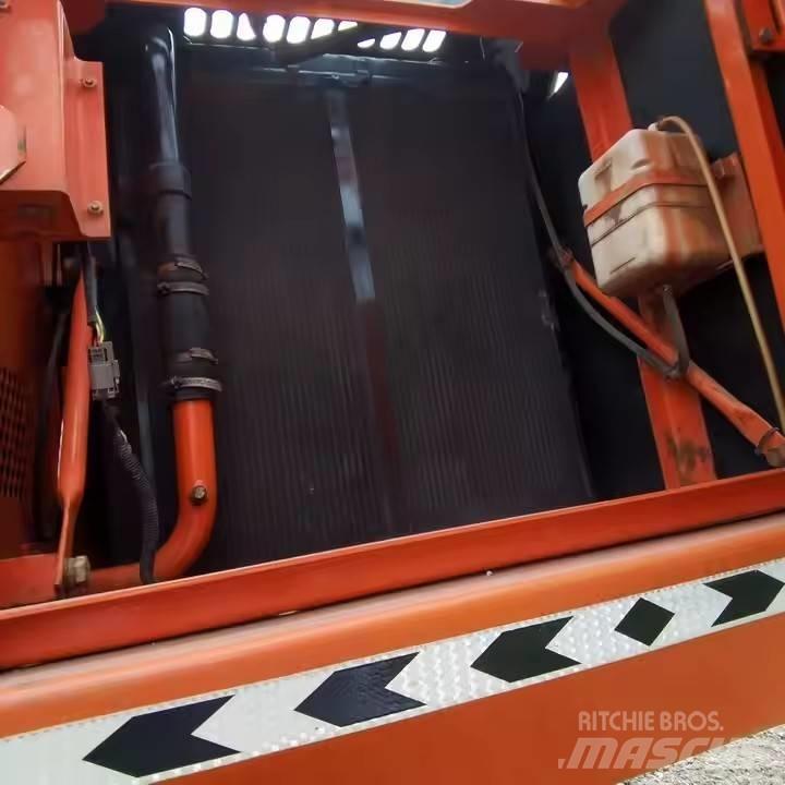 Doosan DH200LC-7 Kāpurķēžu ekskavatori