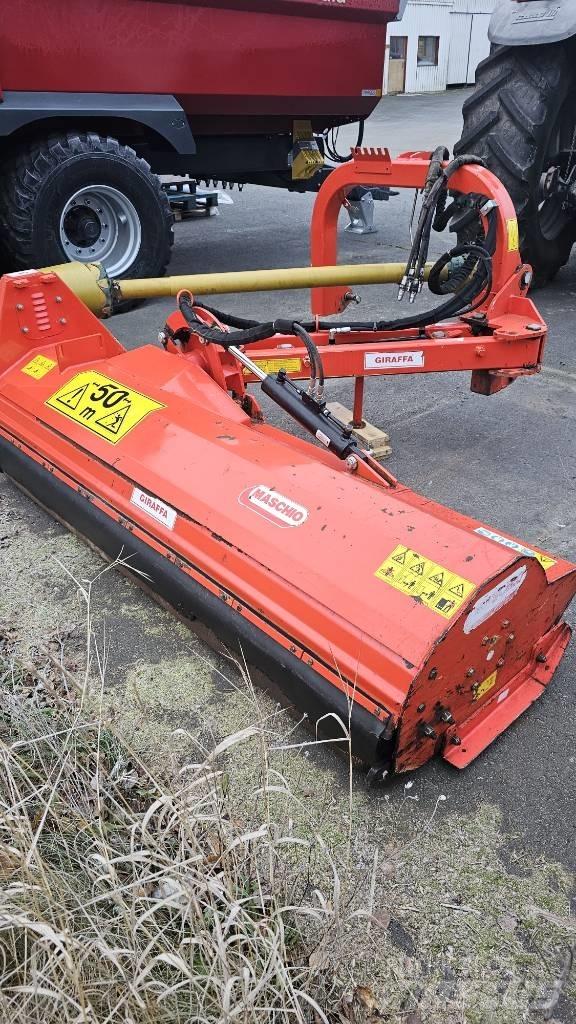 Maschio Giraffa 210 Pļaujmašīnas/pašgājēji