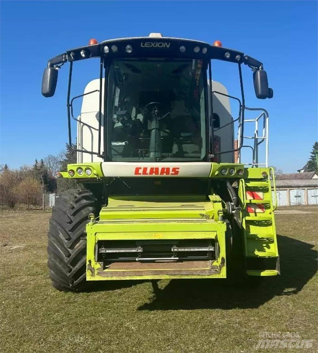 CLAAS Lexion 660 Ražas novākšanas kombaini