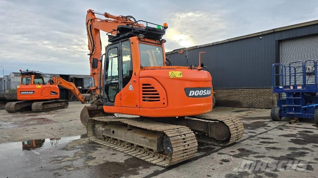 Doosan DX 140 LCR-3 Kāpurķēžu ekskavatori