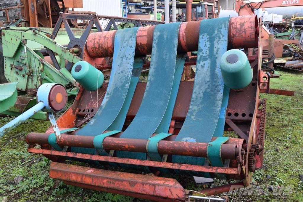 Kverneland UN7558 Rituļu ietinēji