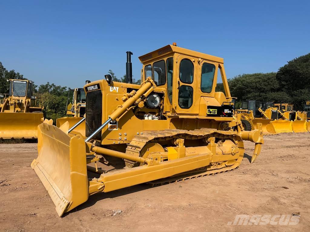 CAT D7G Kāpurķēžu buldozeri