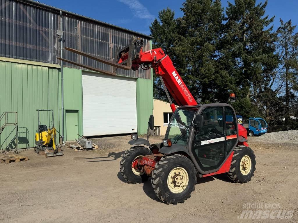 Manitou MLT 523 T Teleskopiskie manipulatori