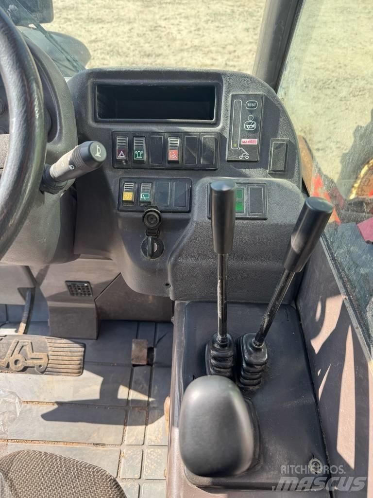 Manitou MLT 523 T Teleskopiskie manipulatori