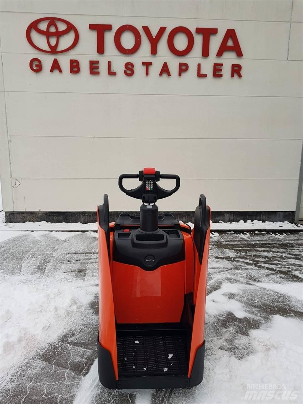 Toyota LPE 250 Zemie palešu pacēlāji