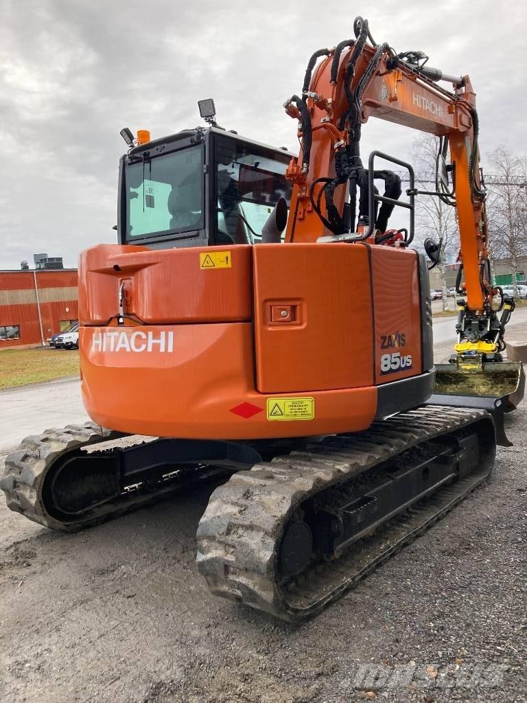 Hitachi ZX 85 US-6 Vidēja lieluma ekskavatori 7 t - 12 t
