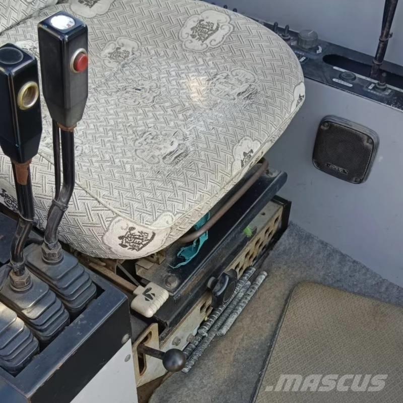 Hitachi SCX2500 Kāpurķēžu ceļamkrāni