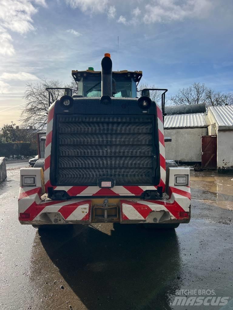 CAT 950 M Iekrāvēji uz riteņiem