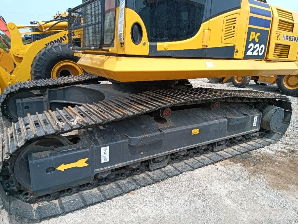 Komatsu PC 220-8 Kāpurķēžu ekskavatori