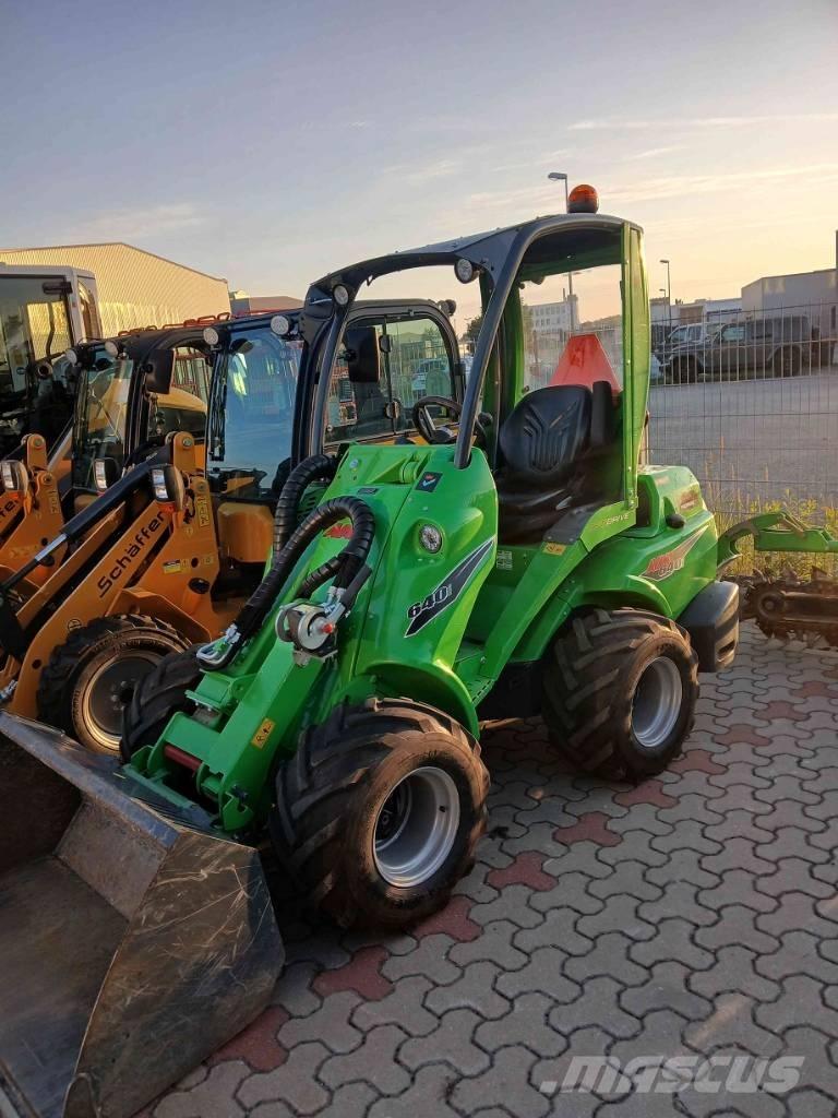 Avant 640i Lietoti riteņu kompaktiekrāvēji