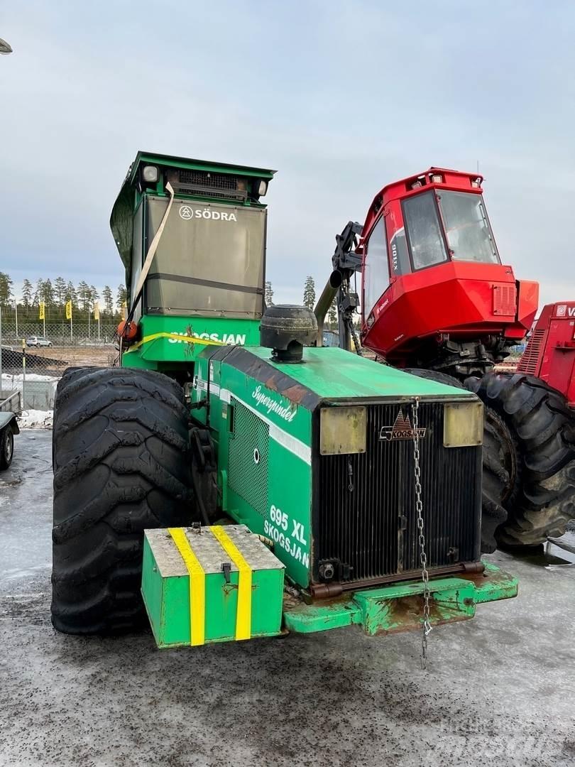 Skogsjan 695 XL Harvesteri