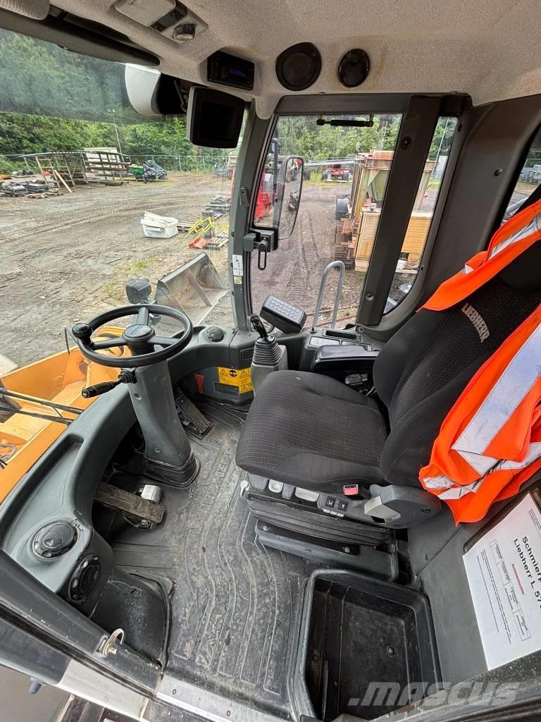 Liebherr L 576 Iekrāvēji uz riteņiem