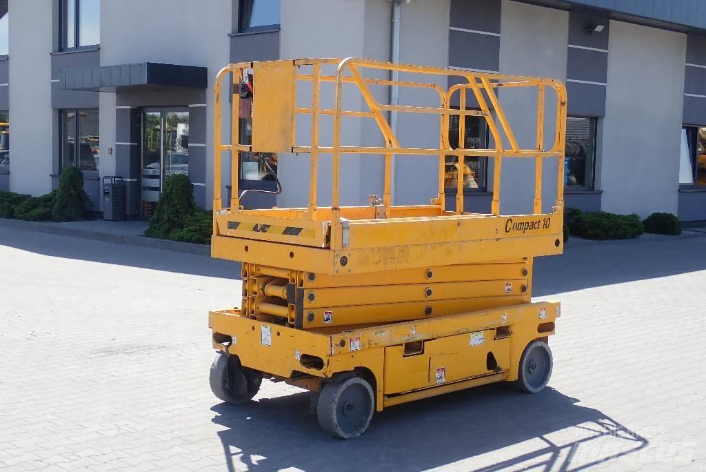 Haulotte Compact 10 Šķerveida pacēlāji