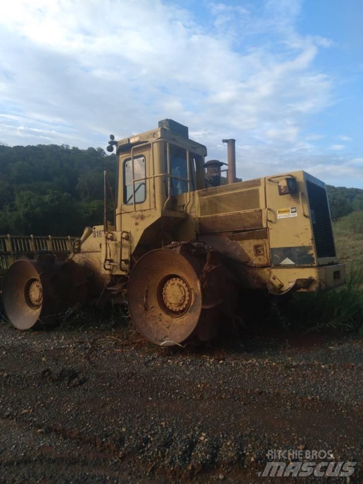 CAT 816B Atkritumu preses
