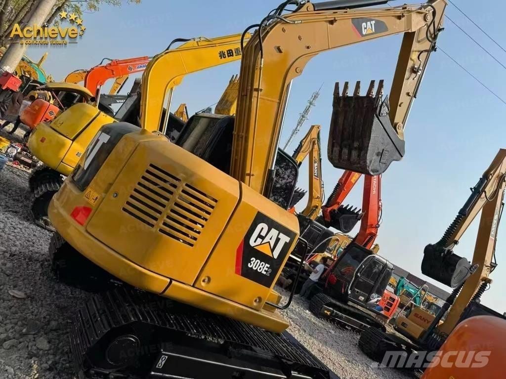 CAT 307 Kāpurķēžu ekskavatori
