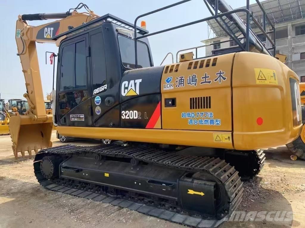 CAT 320D2L Kāpurķēžu ekskavatori