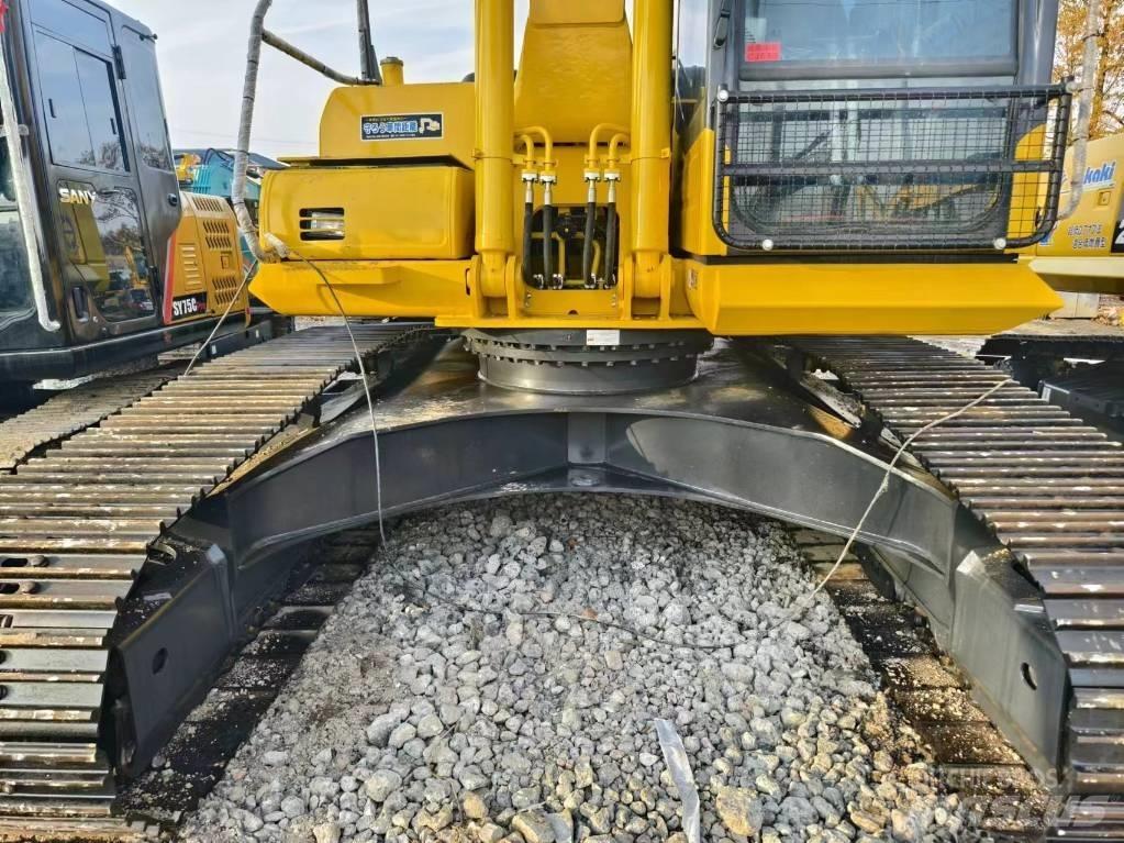 Komatsu PC240-8 Vidēja lieluma ekskavatori 7 t - 12 t