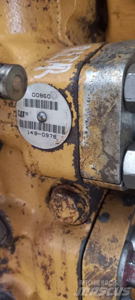 CAT 730 Transmisija