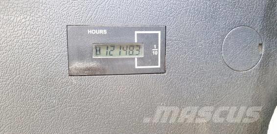 Hyundai HX 300 Kāpurķēžu ekskavatori