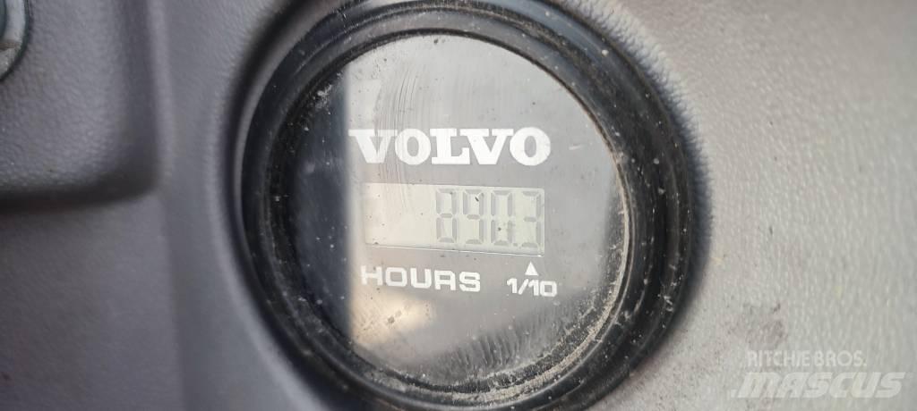 Volvo EW60E Ekskavatori uz riteņiem