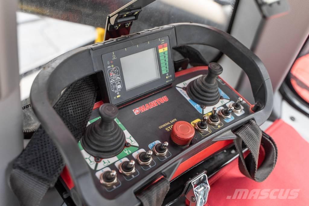 Manitou MRT 2260 Teleskopiskie manipulatori
