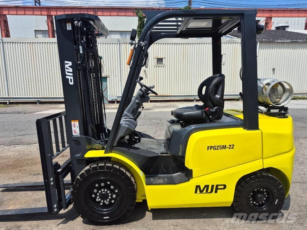  MJP FPG25M-22 Autokrāvēji - citi