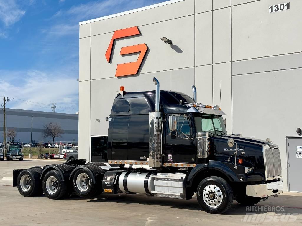 Western Star 4900 SB Vilcēji