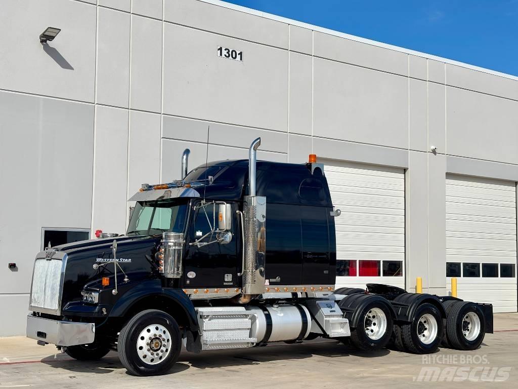 Western Star 4900 SB Vilcēji