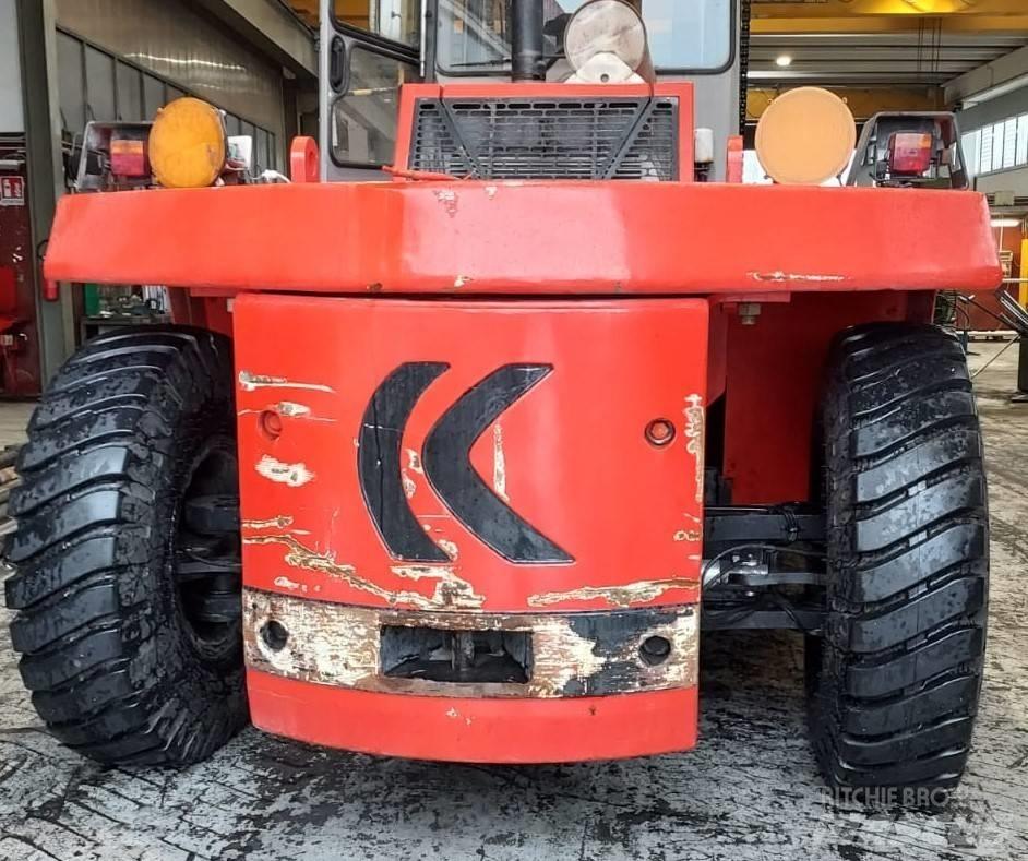 Kalmar DCD 200-12 LB Tehnika ar dīzeļa dzinēju