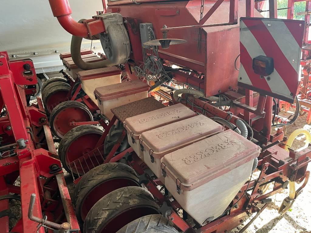  Becher AEROMAT 8Z Precīzās izsējas sējmašīnas 