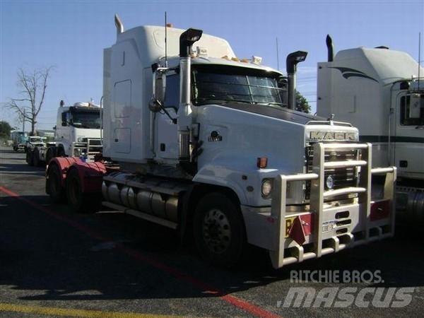 Mack Trident Vilcēji