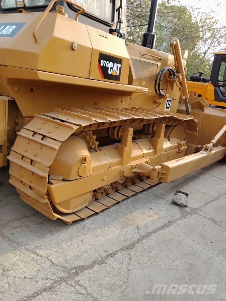 CAT D 7 G Kāpurķēžu buldozeri