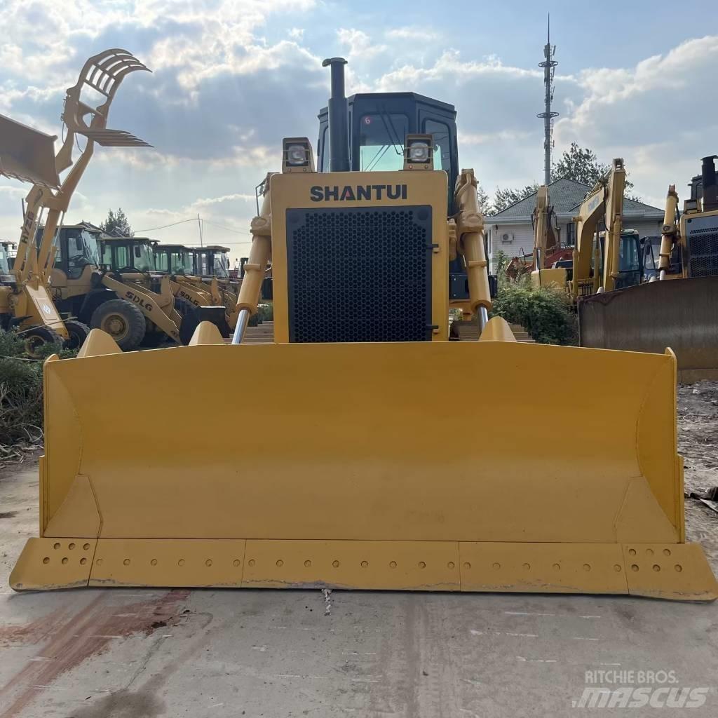 Shantui SD 22 Kāpurķēžu buldozeri