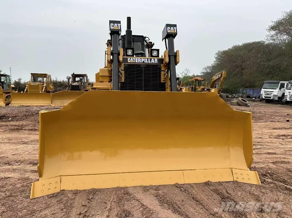 CAT D 8 R Kāpurķēžu buldozeri